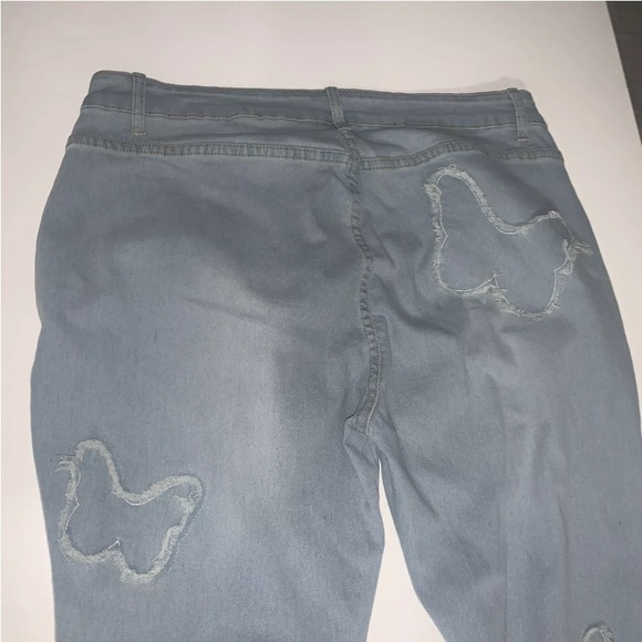 Fashion Nova "Butterfly" High Waisted Bell Bottom Jeans 3X - Picture 7 of 7